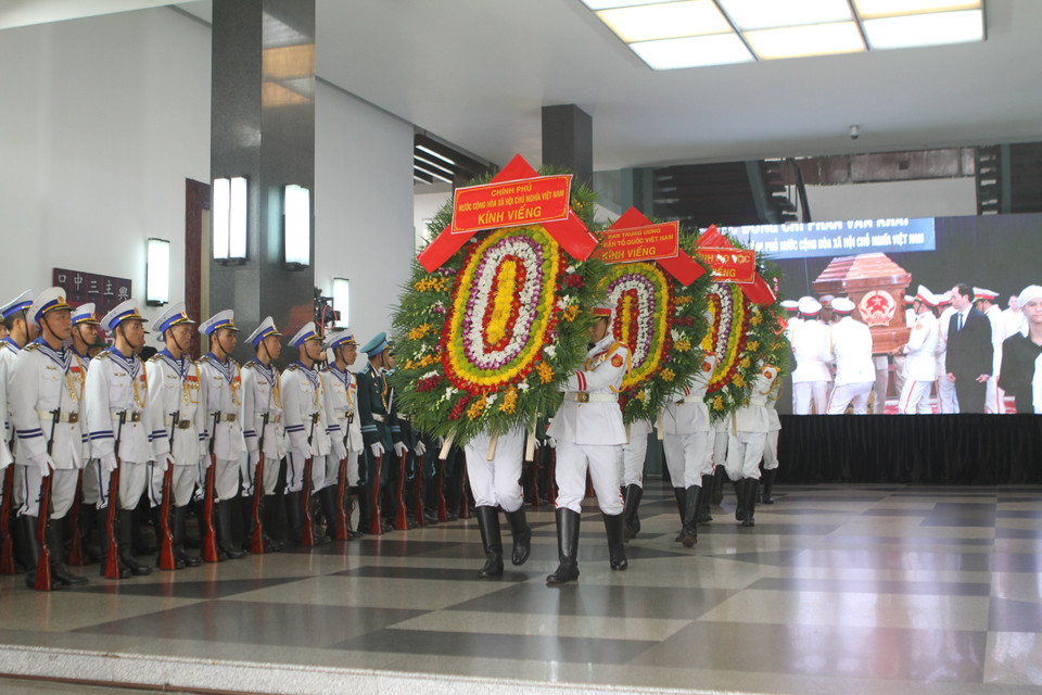 原政府总理潘文凯追悼会和安葬仪式在胡志明市举行。（图片来源：越通社）