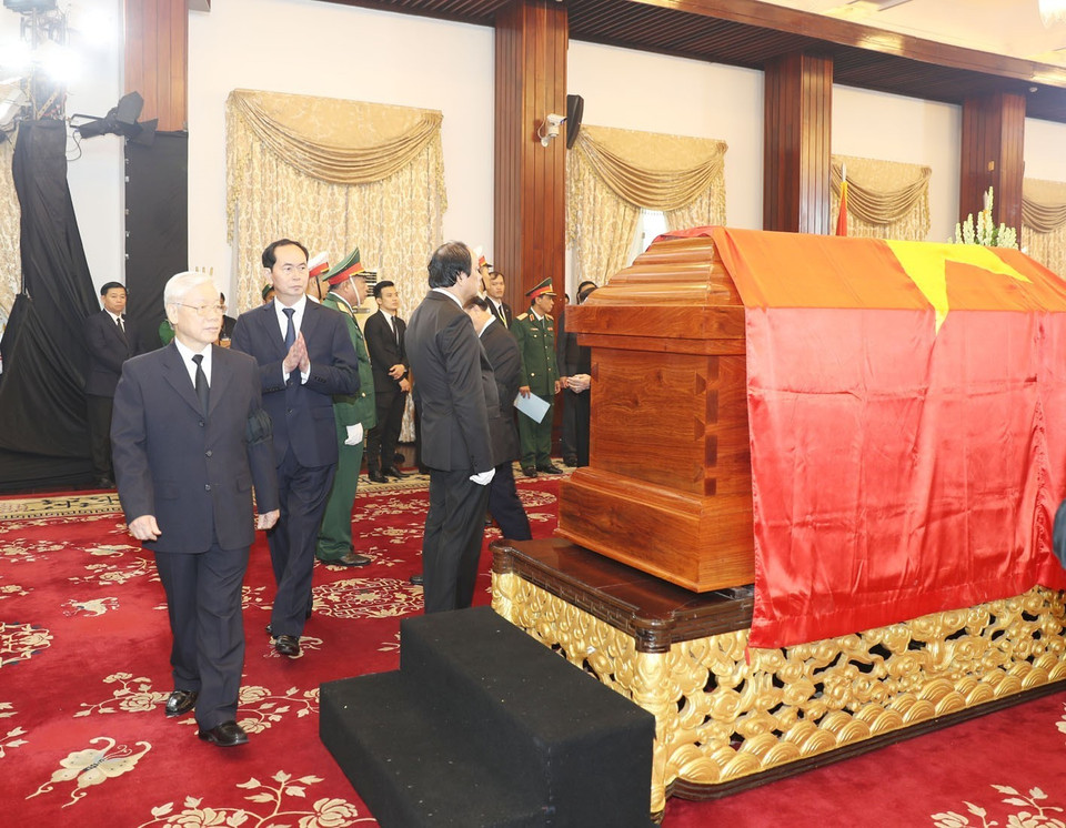 原政府总理潘文凯追悼会和安葬仪式在胡志明市举行。（图片来源：越通社）