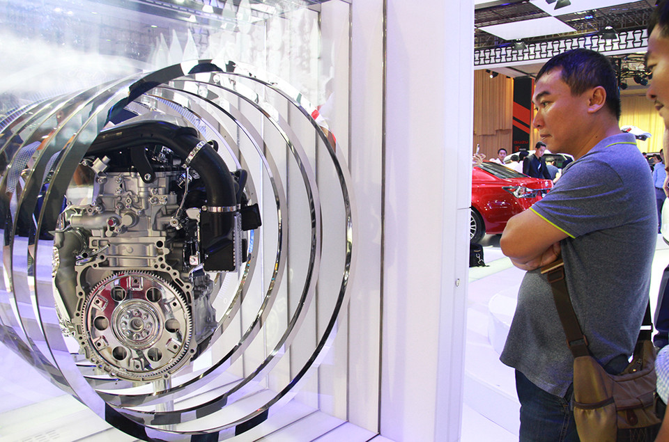 雷克萨斯车型的发动机（图片来源：人民报）