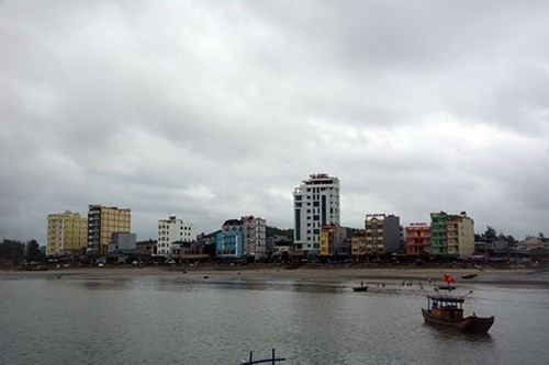 坐快艇约45分钟就到了姑苏岛。（图片来源：《人民军队报网》）