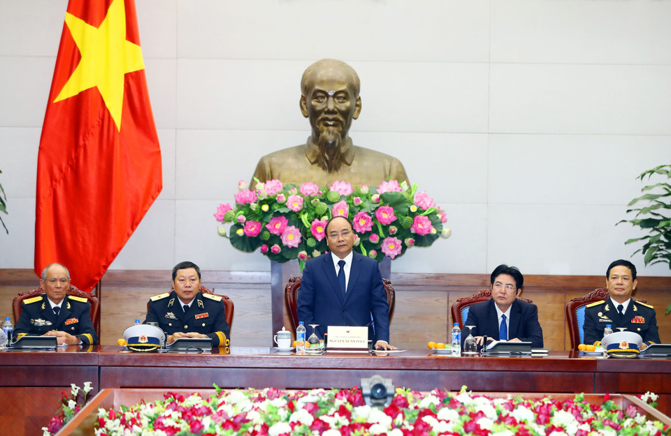 阮春福总理在见面会上发表讲话。（图片来源：越通社）
