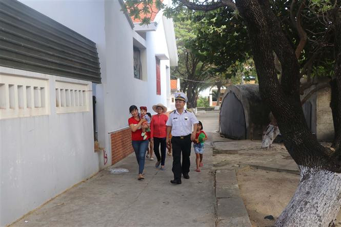 长沙群岛生存岛上的生活。越通社记者 阮文日 摄