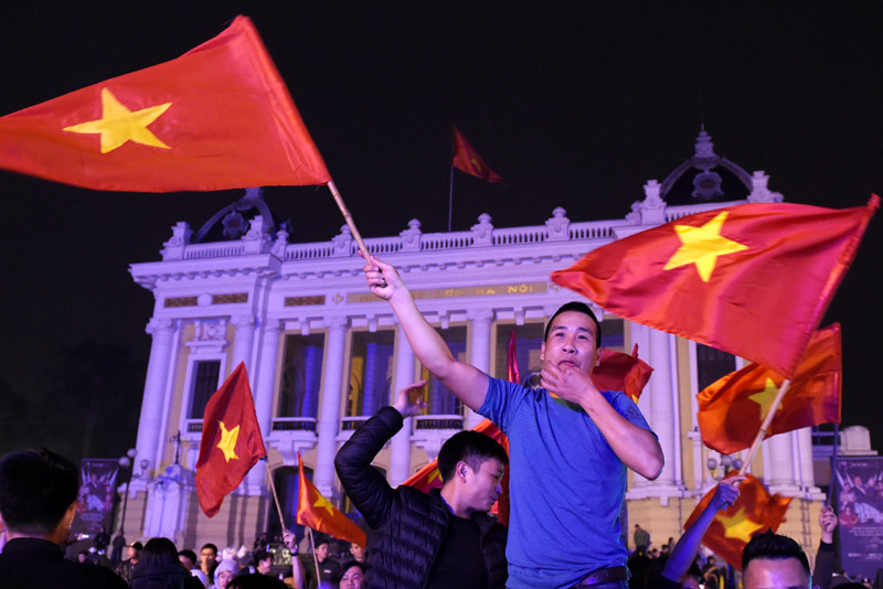 热闹非凡的气氛。（图片来源：人民报网） 