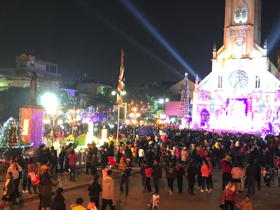 南定省到处都充满圣诞节气氛（图片来源：越通社）