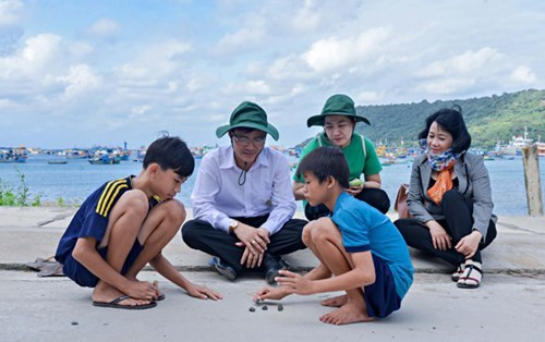 土珠岛乡乡民非常友善好客。（图片来源：《人民军队报网》）