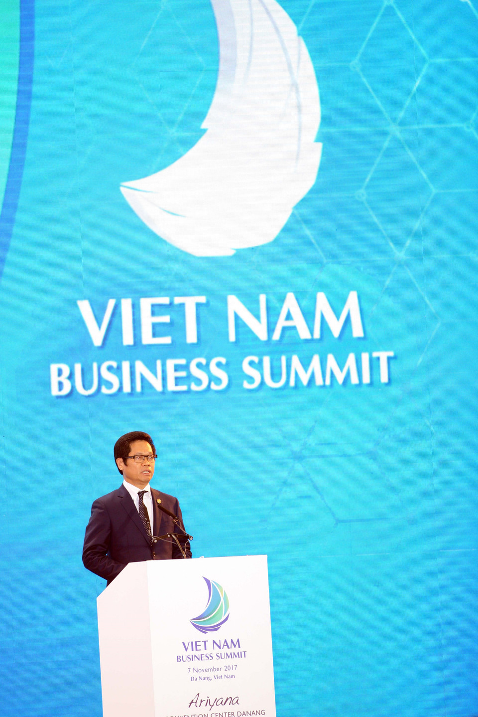 越南工商会主席武进禄在会上发表讲话（图片来源：越通社）