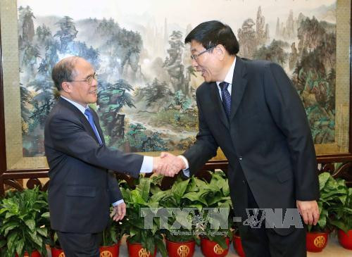  阮生雄主席已会见了湖南省委书记、省人大常委会主任徐守盛。（图片来源：越通社）
