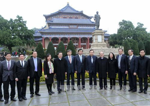  阮生雄主席参观孙中山纪念馆等。（图片来源：越通社）