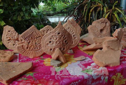 发掘到的瓦片文物均带有大越特征，没有掺杂其他文化。