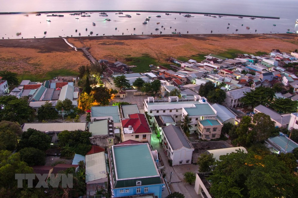 今日坚海岛县的竹岛。越通社记者 唯姜 摄
