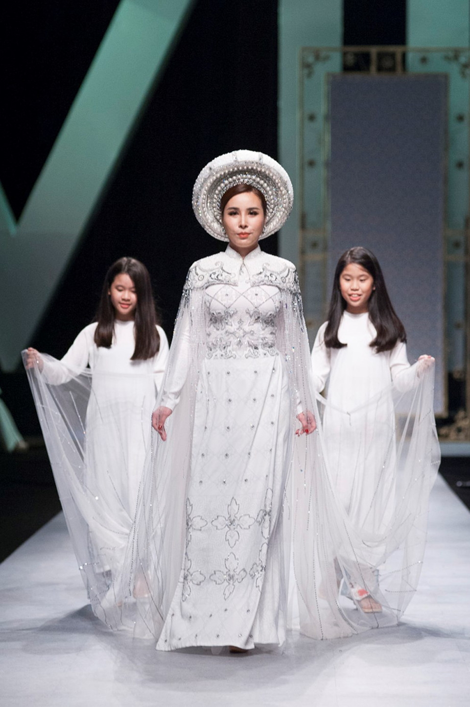 越南传统奥黛。（图片来源：越通社）