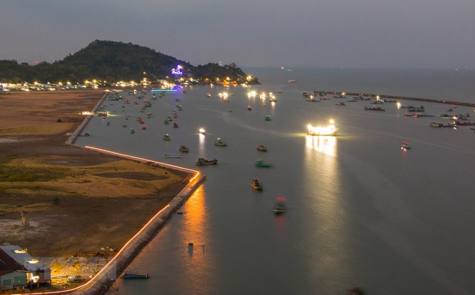 今日坚海岛县的竹岛。越通社记者 唯姜 摄