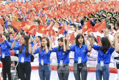 谅山省青年代表热烈欢迎中国青年代表（图片来源：越通社）