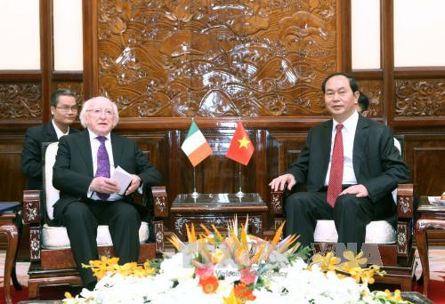 爱尔兰共和国总统麦克·希金斯和夫人自11月5日至14日对越南进行的国事访问。（图片来源：越通社）