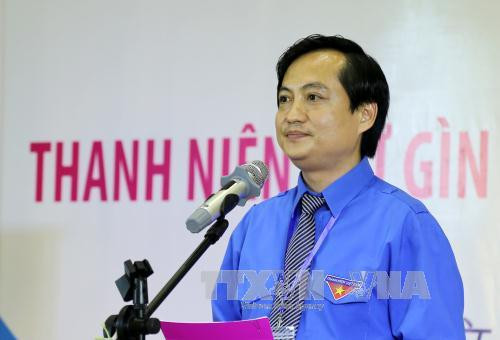 富寿省团省委书记范青松在论坛上致辞（图片来源：越通社）