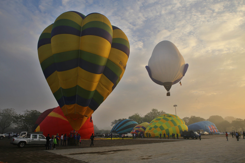 2017年国际热气球节在顺化市举行。（图片来源：越通社）