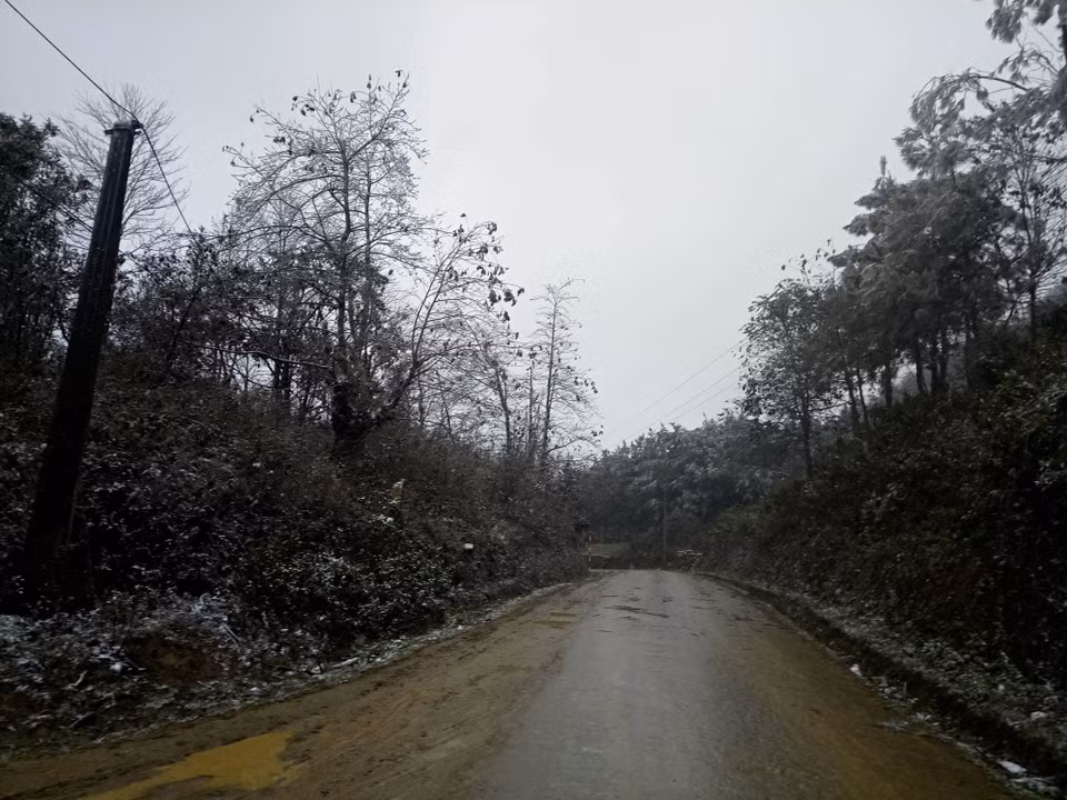 冰雪天气袭击越南北部山区。越通社记者香秋 摄