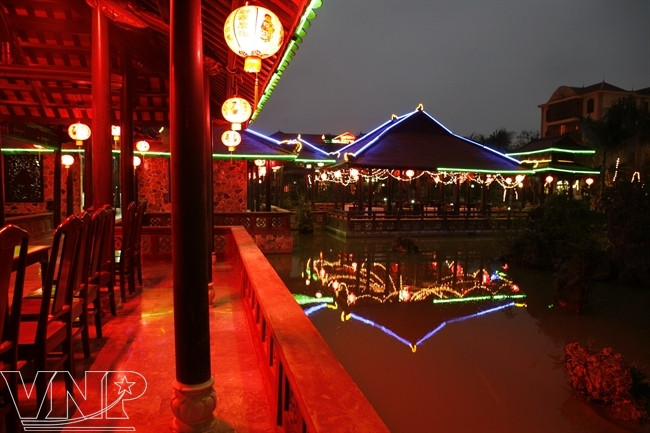 云龙湿地自然保护区还设有很多宾馆、饭馆、度假区（图片来源：越通社）