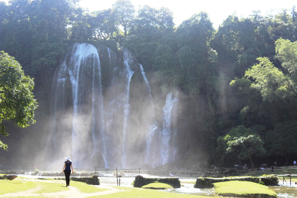 板约瀑布被誉为越南景色最佳的瀑布之一（图片来源：越共电子报）