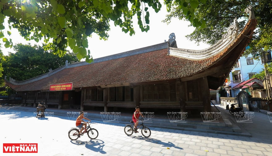 廷榜祠亭位于红河三角洲，沿着1A国道距首都河内以北约20公里。《越南画报》记者 越强 摄