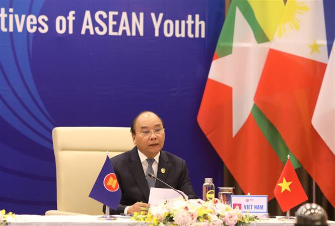阮春福总理强调，实际表明青年一直是国家的重要力量，是建设一个繁荣昌盛的东盟共同体的关键因素。图自 越通社