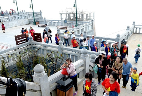 宽敞的走廊（图片来源：人民军队报）