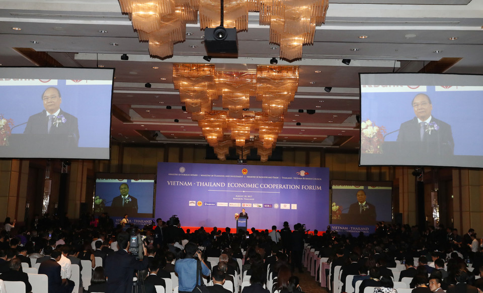 ​阮春福在越泰经济合作论坛上发表讲话。（图片来源：越通社）​​ ​