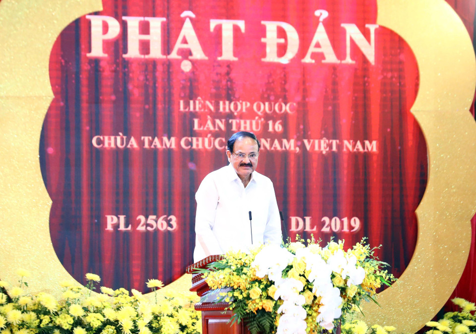 印度副总统、联邦院议长文卡亚•奈杜在开幕式上发表讲话。图自越通社