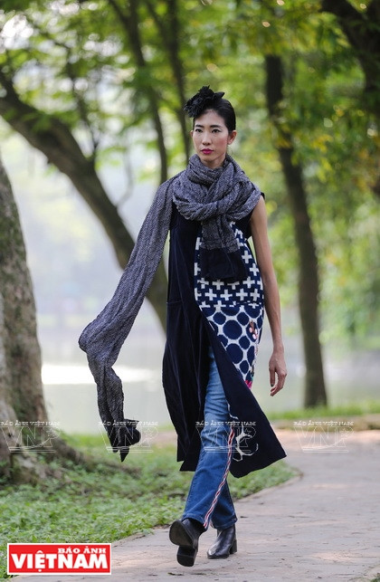 2019年秋冬季越南时尚风格。图自《越南画报》