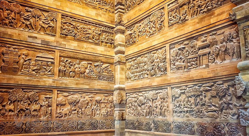 寺里的浮雕都极为独特。Vietnam+记者春梅 摄