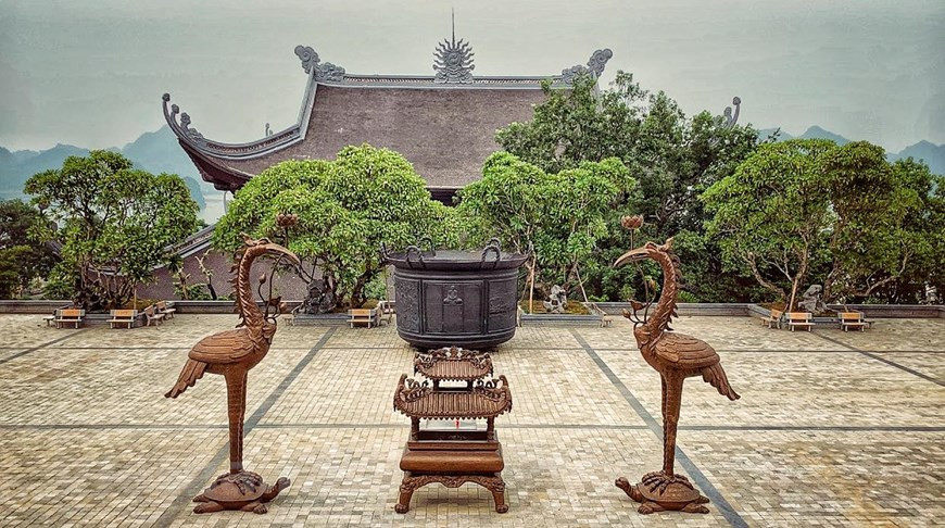 该寺由许多佛教、印度教、伊斯兰教、基督教熟练的工匠施工。Vietnam+记者春梅 摄