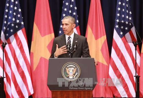  奥巴马总统对越南青年人发表重要演讲。