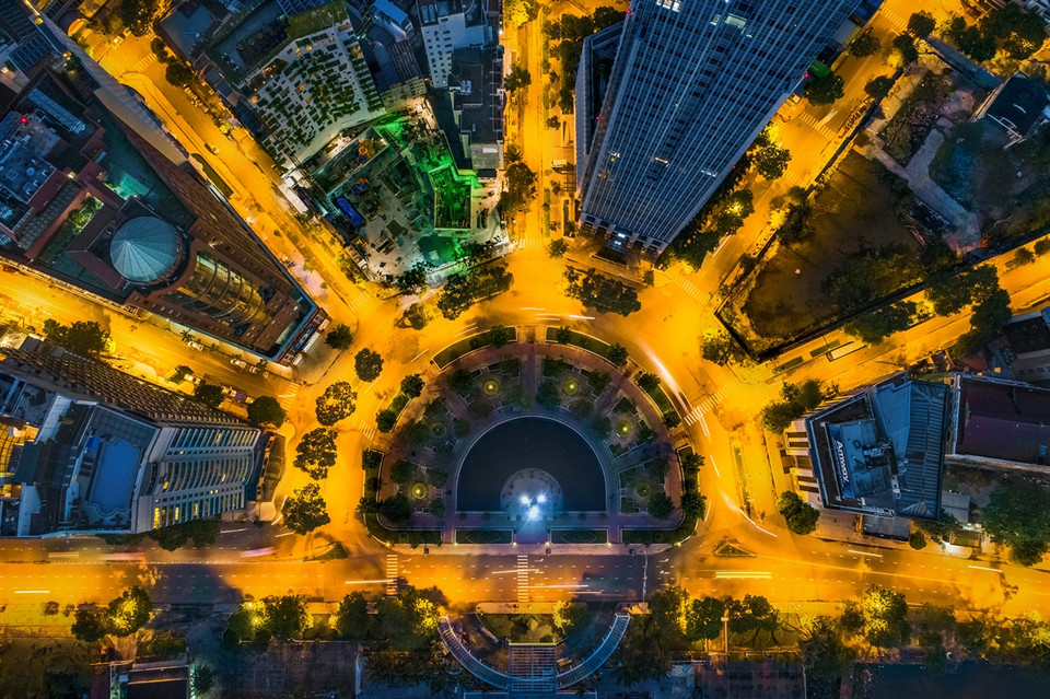 胡志明市公路系统全长4000多公里，是全国最大公路运输系统的城市。图片来源：越通社/越南画报