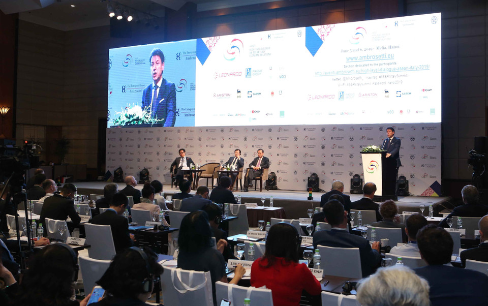 意大利-东盟企业论坛场景。图自裴尹晋
