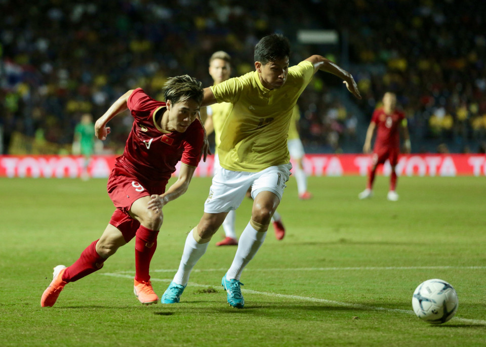 两支球队比赛的精彩瞬间。越通社记者摄 阮明进