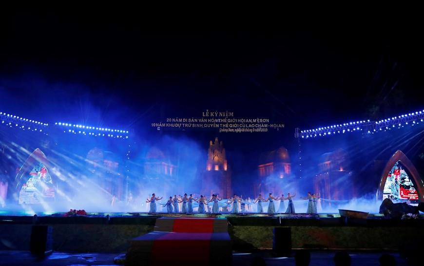 会安古镇和美山圣地被联合国教科文组织列入世界文化遗产名录20周年纪念典礼。图自越通社