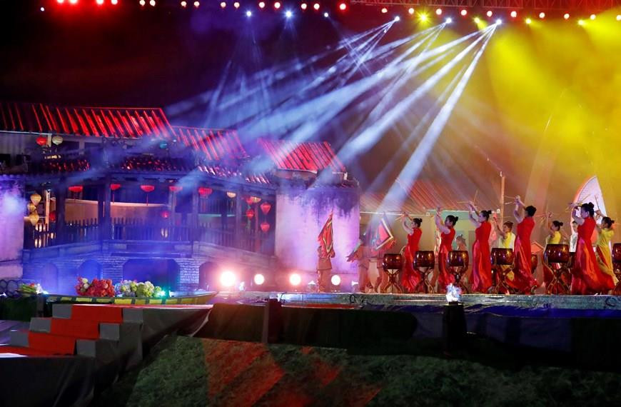 会安古镇和美山圣地被联合国教科文组织列入世界文化遗产名录20周年纪念典礼。图自越通社