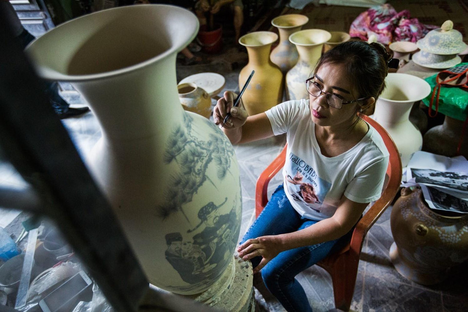 陶瓷艺人。图自越通社