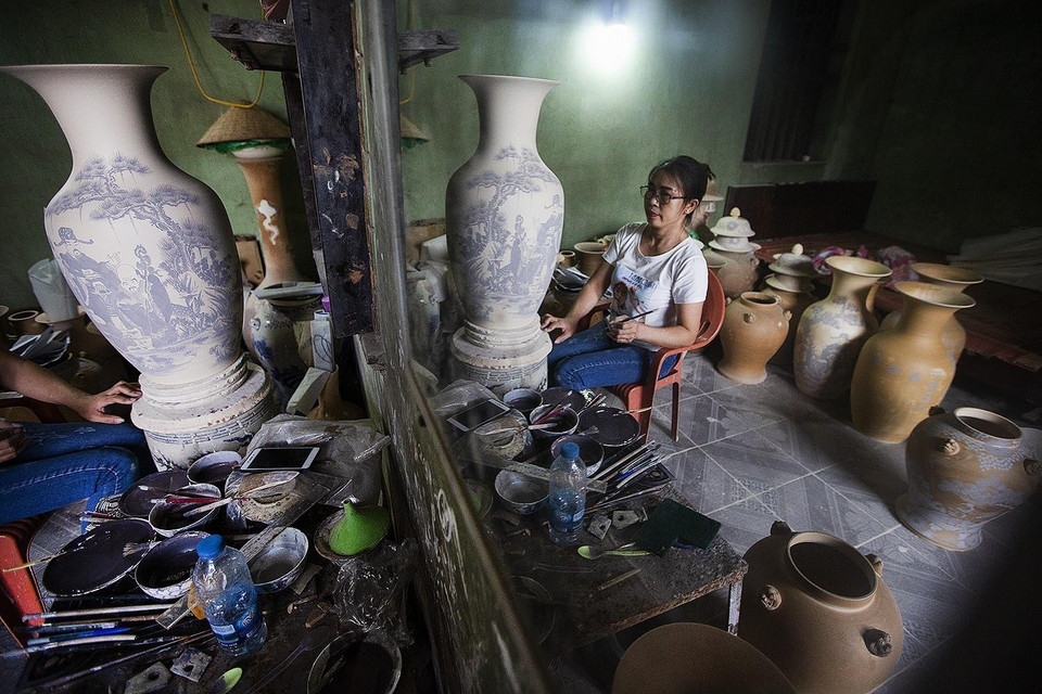 陶瓷艺人。图自越通社
