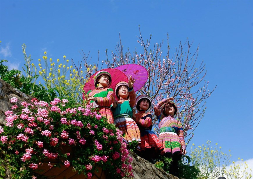 少数民族的女孩。图自越通社