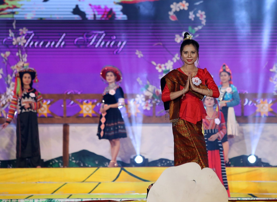  传统服装秀。越通社记者潘俊英 摄