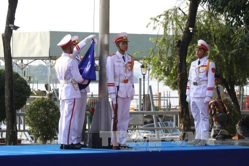 2017年东盟旗​升旗仪式在胡志明市举行。（图片来源：越通社）