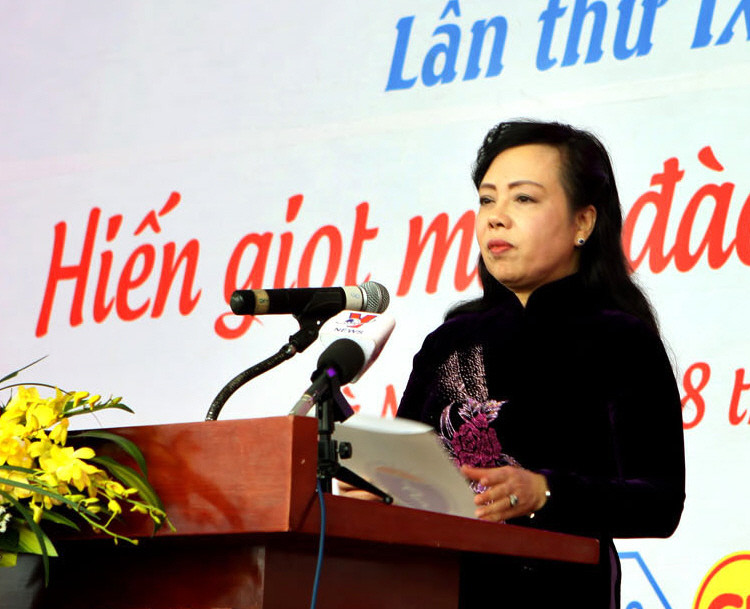 越南卫生部部长阮氏金进在开幕式上发表讲话。（图片来源：越通社）