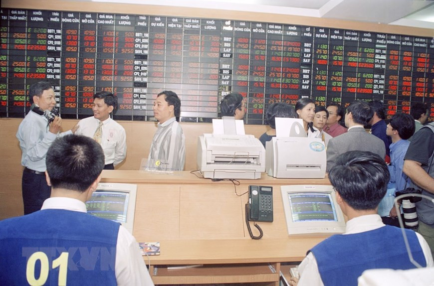 2000年7月20日，胡志明市证券交易所揭牌成立，标志着越南证券市场正式问世。图自越通社