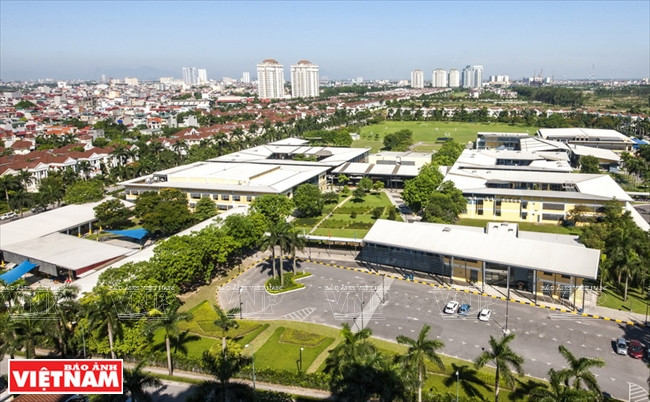 占地9.2公顷的UNIS学校全景。图/资料