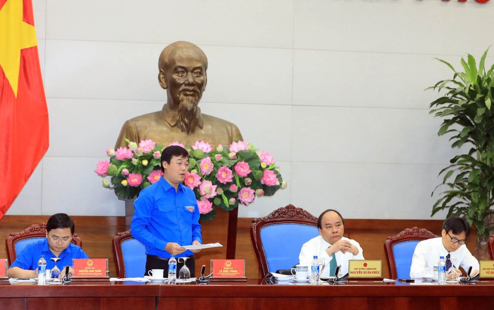 胡志明共青团中央书记处第一书记黎国峰发表讲话。越通社记者 统一 摄