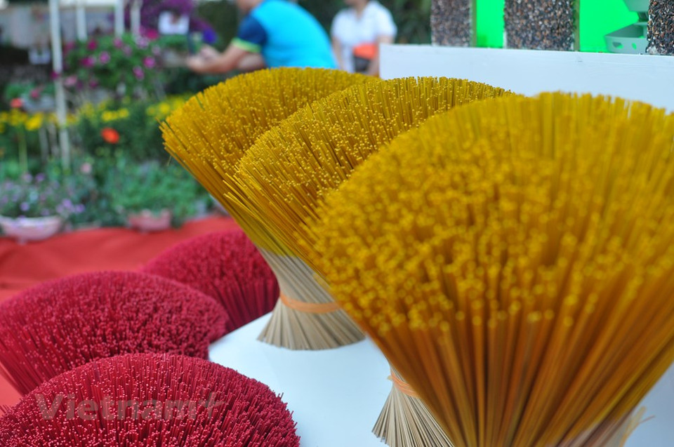 展会上展示的香品。越通社记者 越德 摄