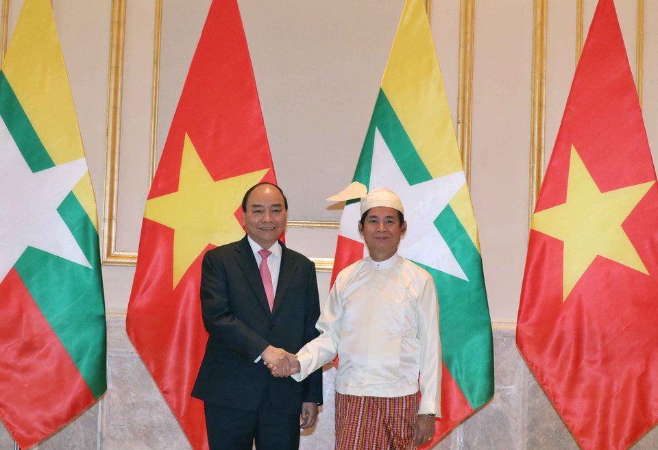 缅甸总统吴温敏会见了阮春福总理。越通社记者 统一 摄