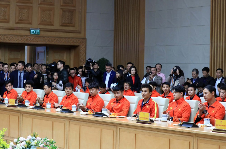 获阮春福总理接见的越南U22足球队球员。越通社记者 统一 摄