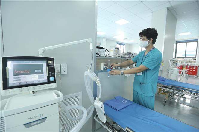 河内市方舱医院的急救区。图自 越通社